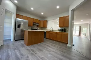 1893 Ridgemont Ln, Decatur, GA 30033 - Photo 4