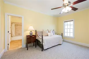 835 Glengate Pl, Sandy Springs, GA 30328 - Photo 32