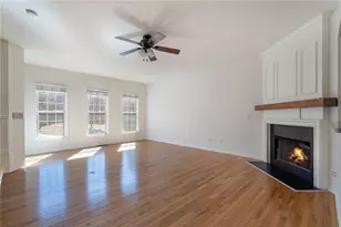 2333 Towneheights Terrace SE, Atlanta, GA 30339 - Photo 8