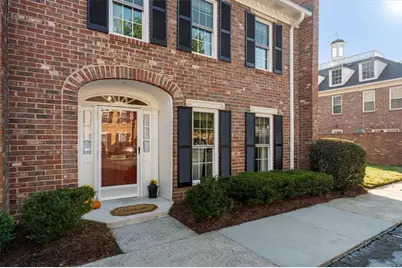 16 Palace Green Place NW, Atlanta, GA 30318 - Photo 2