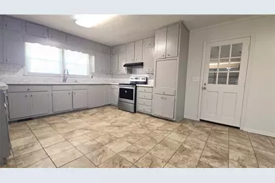 3245 Hamilton Mill Road, Buford, GA 30519 - Photo 10