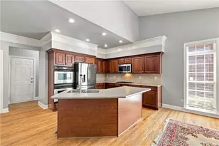 2105 Wrights Mill Cir NE, Atlanta, GA 30324 - Photo 18