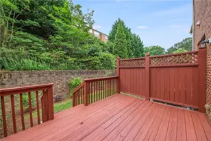 2776 Loftview Square, Atlanta, GA 30339 - Photo 30