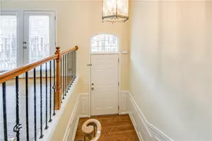 2776 Loftview Square, Atlanta, GA 30339 - Photo 2
