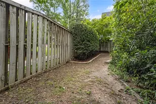 1590 Tallulah St, Atlanta, GA 30318 - Photo 20
