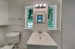 542 S Evelyn Pl NW, Atlanta, GA 30318 - Photo 10