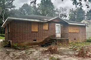 3016 Larose St, East Point, GA 30344 - Photo 1
