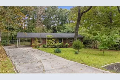 451 Mount Vista Road, Stone Mountain, GA 30087 - Photo 2