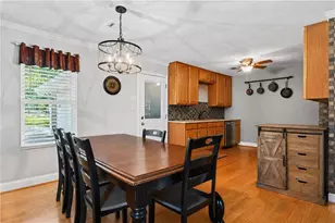 174 Honeysuckle Rd NW, Milledgeville, GA 31061 - Photo 14