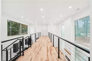2396 Sunset Dr NE, Atlanta, GA 30345 - Photo 10