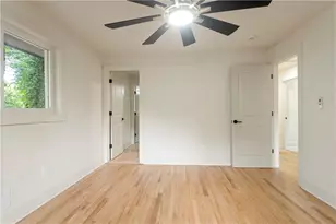 2363 Englewood Dr, East Point, GA 30344 - Photo 16