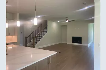 7150 Pond View Drive, Cumming, GA 30028 - Photo 10