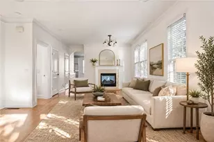 1055 Davis Cir NW, Atlanta, GA 30318 - Photo 6