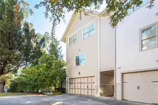 1055 Davis Cir NW, Atlanta, GA 30318 - Photo 26