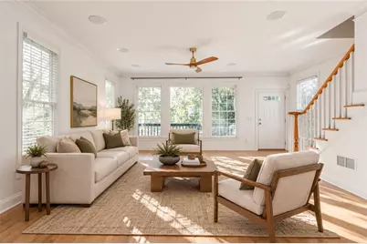 1055 Davis Circle NW #R, Atlanta, GA 30318 - Photo 8