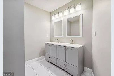 4274 Palm Springs Drive, Atlanta, GA 30344 - Photo 14