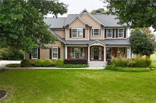 258 Downing St, Hoschton, GA 30548 - Photo 1