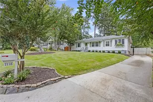 1116 Lindridge Dr NE, Atlanta, GA 30324 - Photo 2