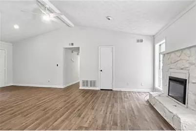 6379 Leverett Drive, Lithonia, GA 30038 - Photo 10