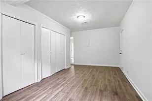 6379 Leverett Dr, Lithonia, GA 30038 - Photo 16