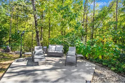 5425 Pleasant Woods Drive, Flowery Branch, GA 30542 - Photo 68