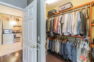 3334 Peachtree Rd NE, Atlanta, GA 30326 - Photo 24