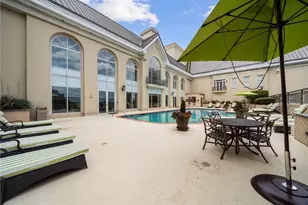3334 Peachtree Rd NE, Atlanta, GA 30326 - Photo 32