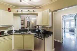 3334 Peachtree Rd NE, Atlanta, GA 30326 - Photo 12