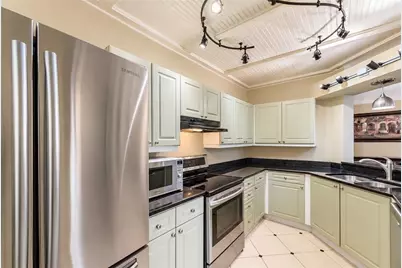 3334 Peachtree Road NE #313, Atlanta, GA 30326 - Photo 10