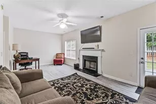 675 Michael Cir, Monroe, GA 30655 - Photo 16