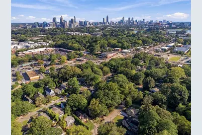 1752 Springer Street NW, Atlanta, GA 30318 - Photo 38