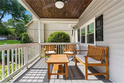 1752 Springer Street NW, Atlanta, GA 30318 - Photo 2