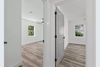1046 Cheaves Drive, Forest Park, GA 30297 - Photo 18