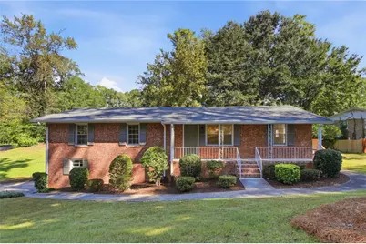 31 Huntwood Drive SE, Smyrna, GA 30082 - Photo 1