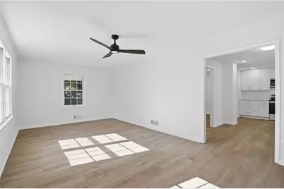 31 Huntwood Drive SE, Smyrna, GA 30082 - Photo 18