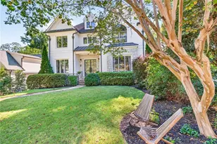 351 Valley Brook Dr NE, Atlanta, GA 30342 - Photo 4