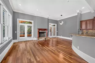 351 Valley Brook Dr NE, Atlanta, GA 30342 - Photo 14