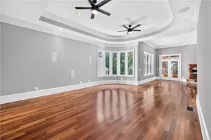351 Valley Brook Dr NE, Atlanta, GA 30342 - Photo 12
