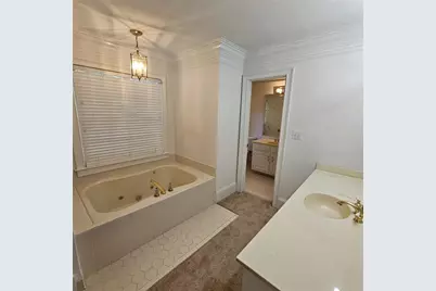 8635 Lake Glen Court, Johns Creek, GA 30022 - Photo 20