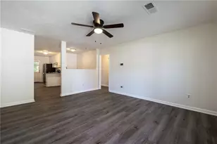 511 Downing St, Lawrenceville, GA 30046 - Photo 8