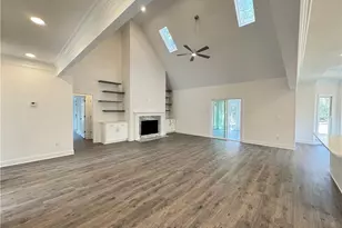 9240 Prestwick Club Dr, Duluth, GA 30097 - Photo 2