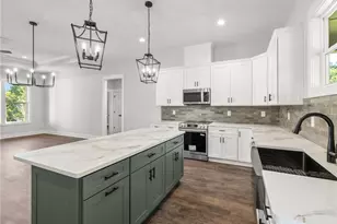 373 Stonington Dr, Mount Airy, GA 30563 - Photo 8