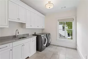 4566 Dudley Ln, Sandy Springs, GA 30327 - Photo 48