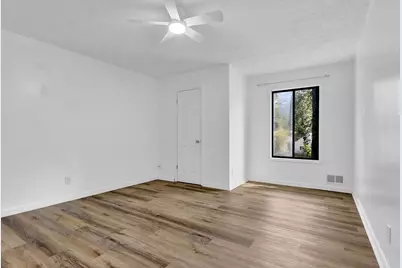 5169 Rockbridge Drive, Stone Mountain, GA 30087 - Photo 22