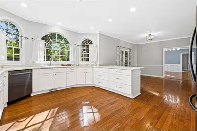 210 Sandridge Court, Alpharetta, GA 30022 - Photo 14