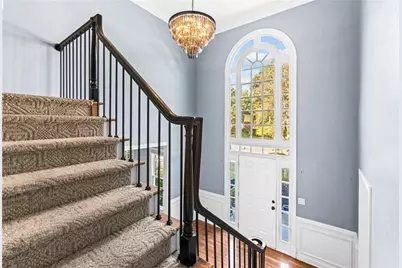 210 Sandridge Court, Alpharetta, GA 30022 - Photo 2