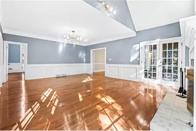 210 Sandridge Court, Alpharetta, GA 30022 - Photo 10
