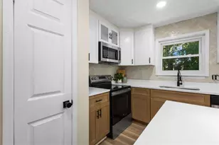 3403 Hidden Ln, Rex, GA 30273 - Photo 18