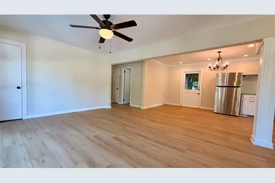 199 Bishop Drive NE, Marietta, GA 30060 - Photo 10