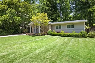 3647 Keswick Dr, Chamblee, GA 30341 - Photo 36